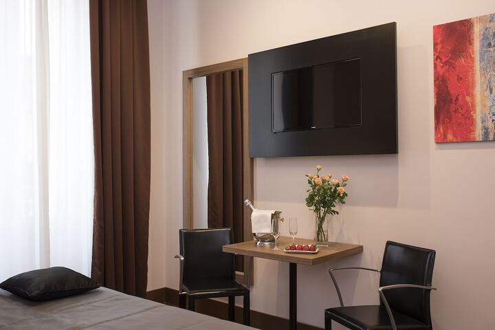 Room 38 of 74