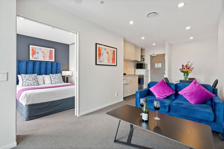 Room 19 of 53