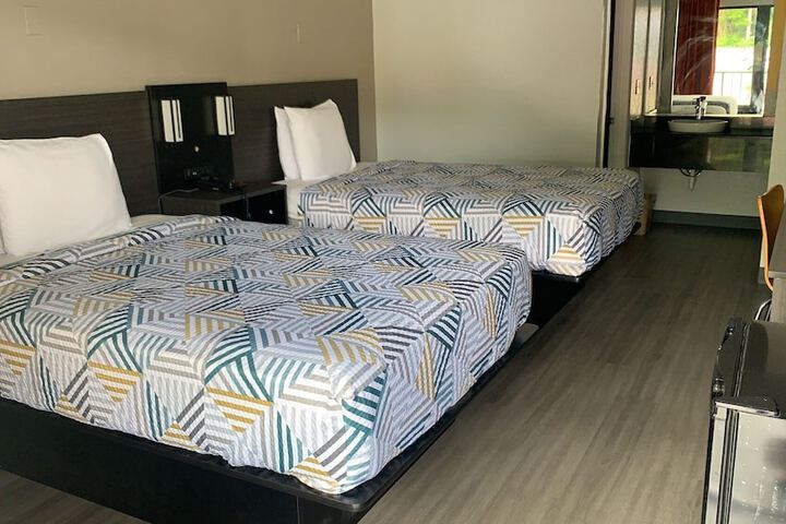 Room 14 of 52