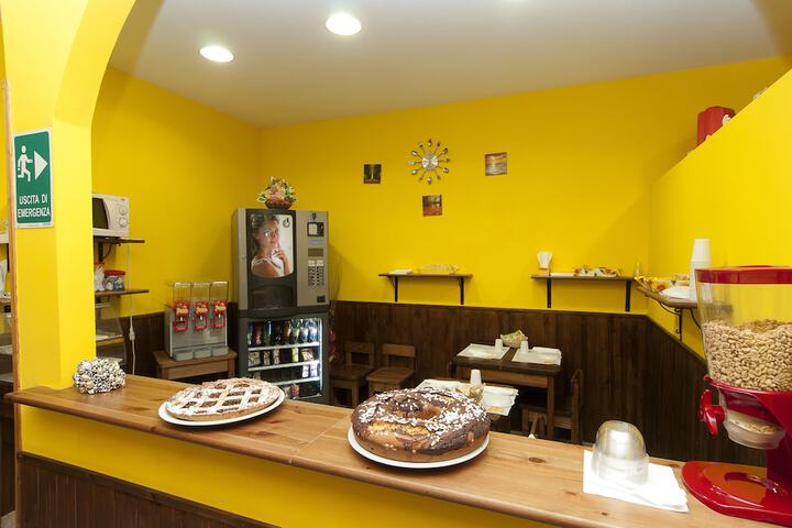 Breakfast/Coffee Service 29 of 41