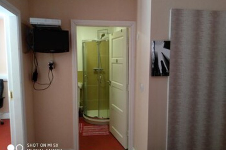 Room 18 of 19