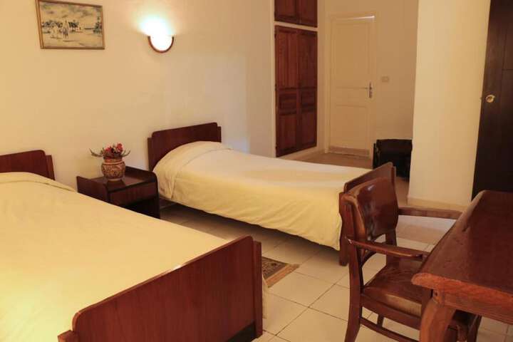 Room 6 of 24