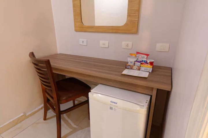 Room 40 of 74