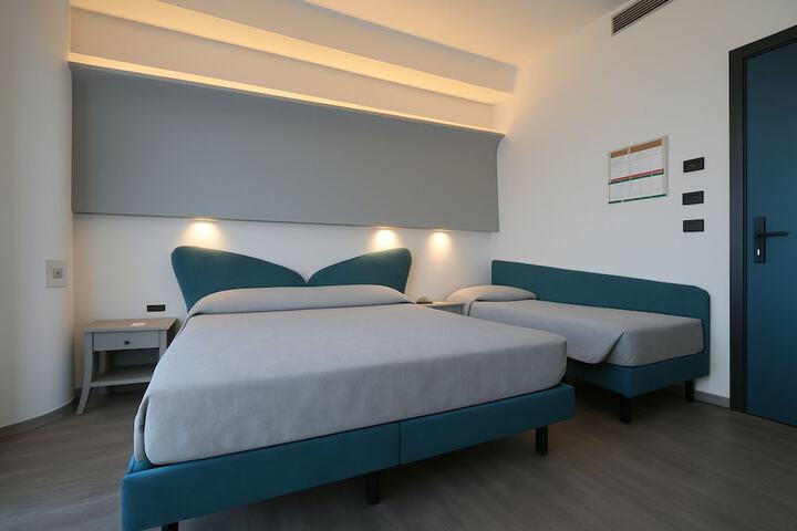 Room 7 of 39