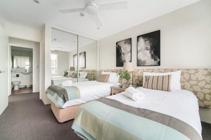 Room 3 of 11
