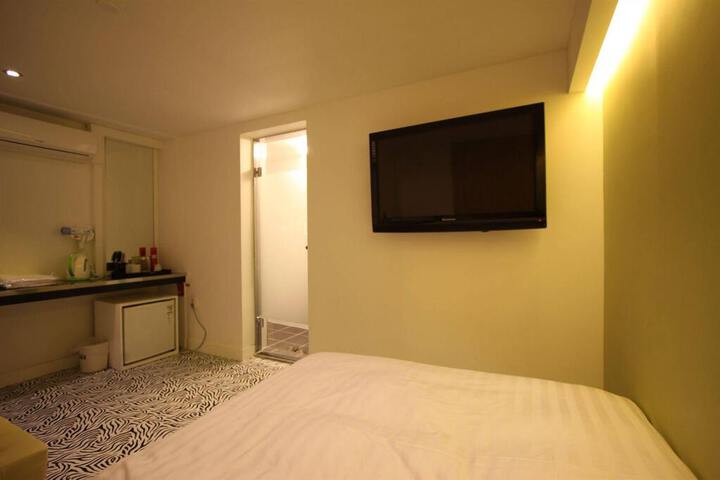 Photo 3