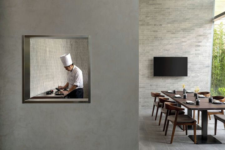 Dining 46 of 78