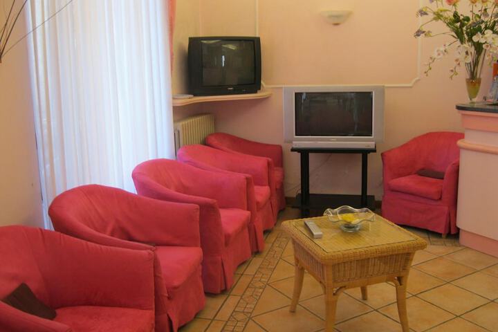 Room 20 of 43