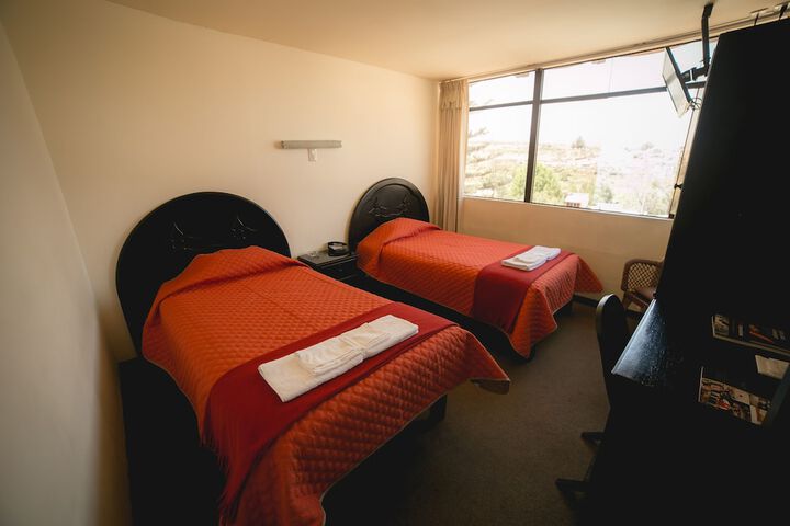 Room 29 of 64