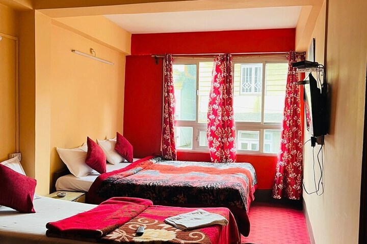 Room 20 of 28