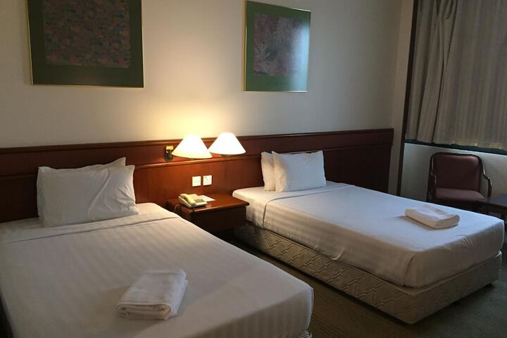 Room 14 of 70