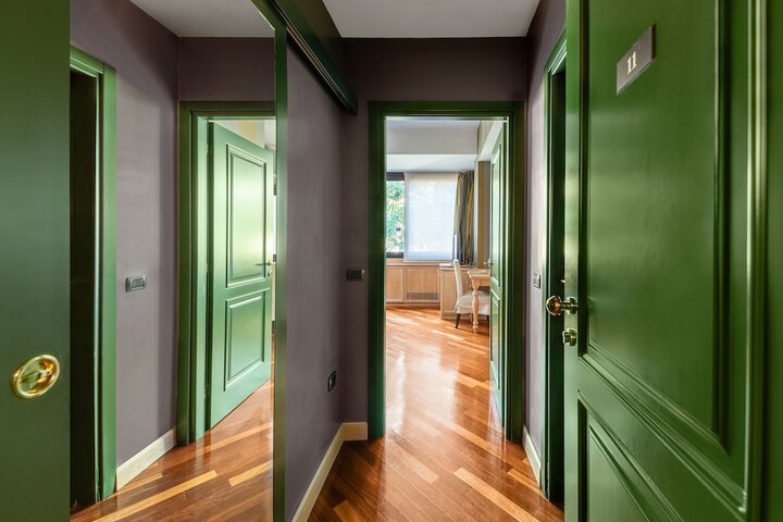 Room 34 of 72