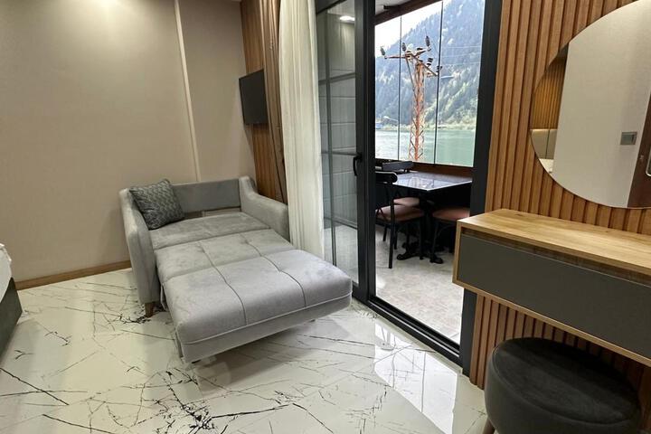Room 47 of 113