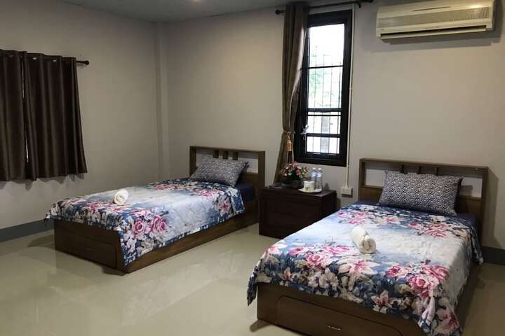 Room 8 of 53