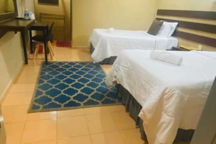 Room 16 of 22