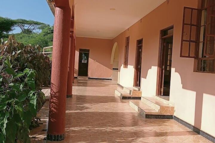 Hotel 60 of 77