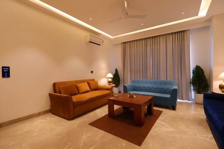 Hotel Interior 7 of 47