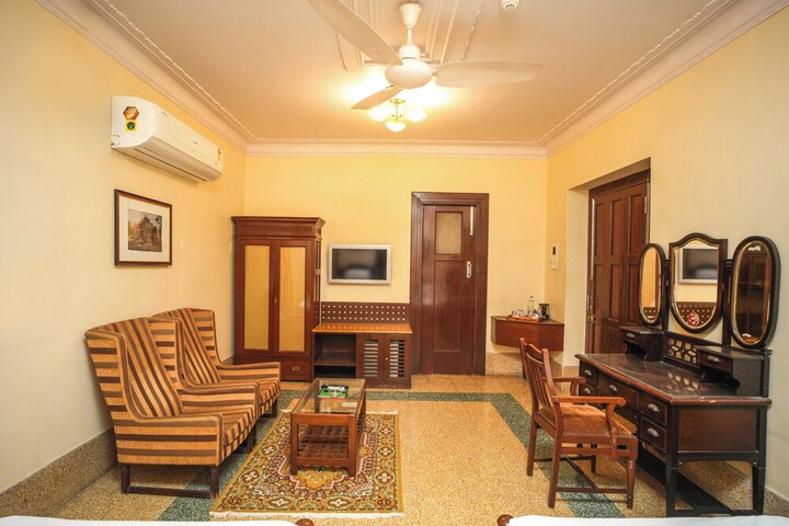 Room 29 of 135