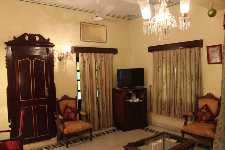Room 20 of 39