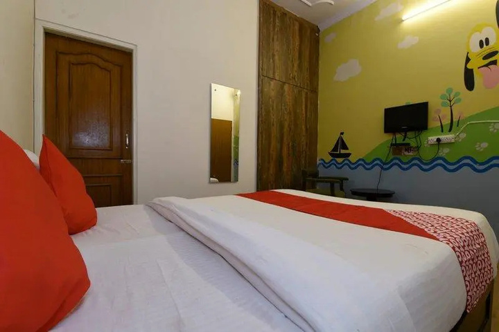 Oyo Flagship 35995 Hotel Orient Dev Palace
