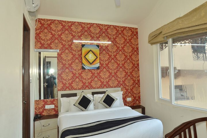 Room 5 of 27