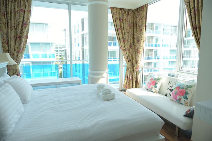 Room 11 of 294