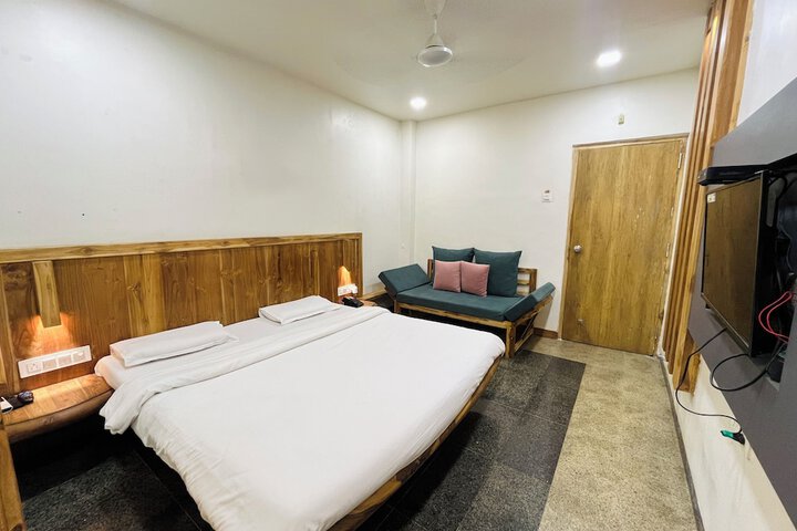 Room 22 of 69