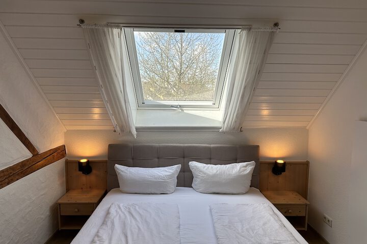 Room 29 of 85