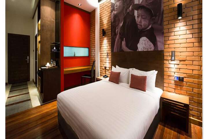 Room 28 of 57