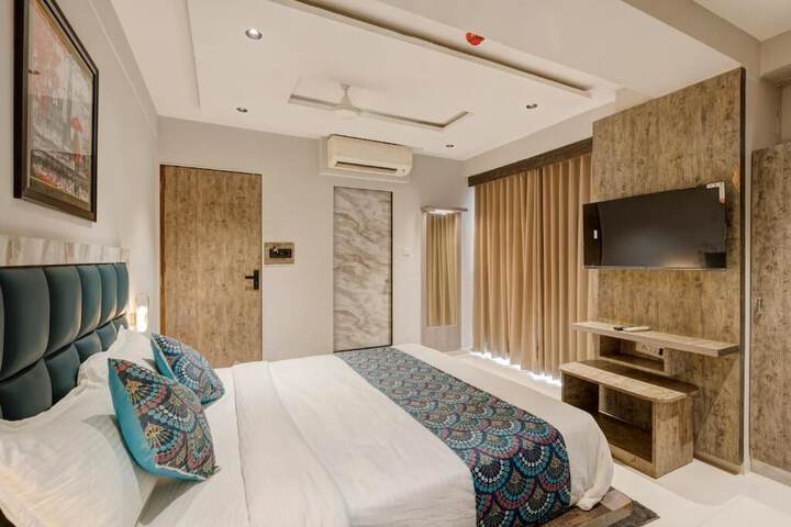 Room 9 of 39