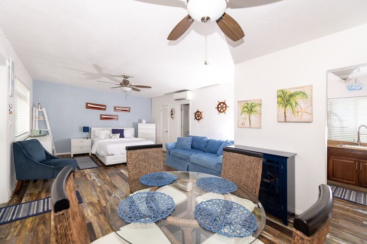 Room 14 of 60