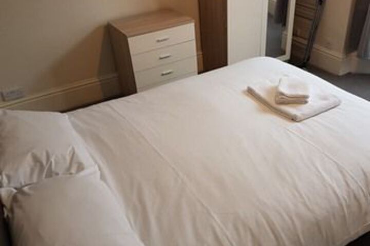 Room 20 of 29