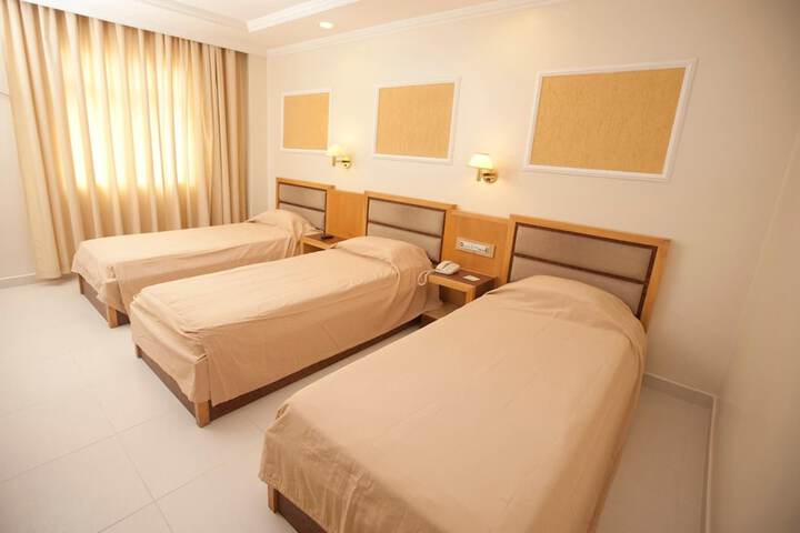Room 16 of 50