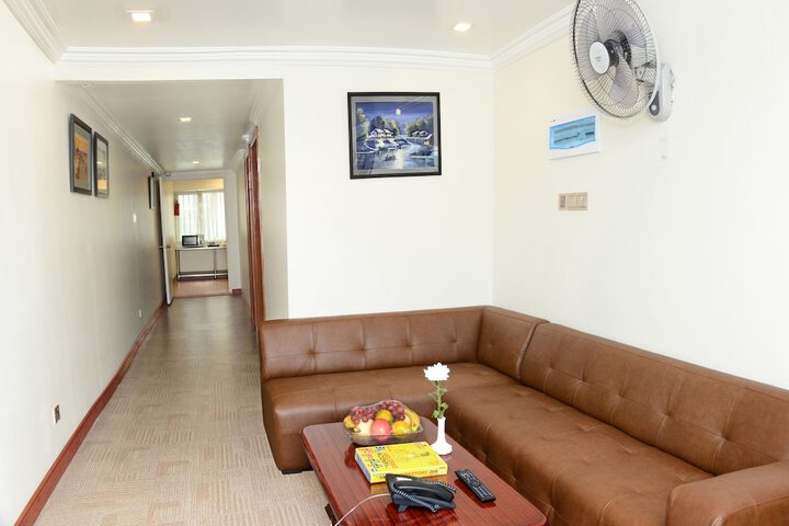 Room 8 of 24