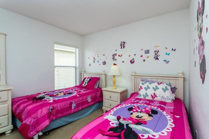 Room 56 of 414