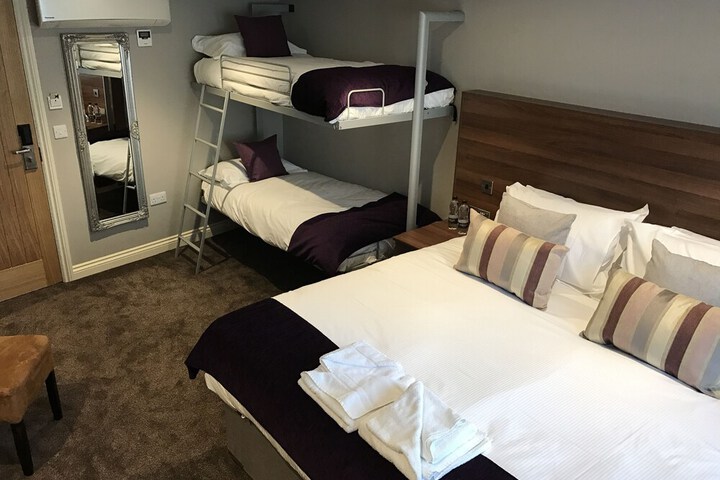 Room 21 of 47