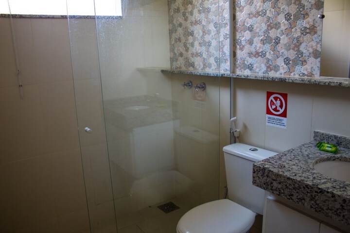 Room 21 of 35