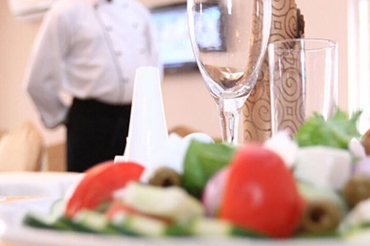 Dining 20 of 22
