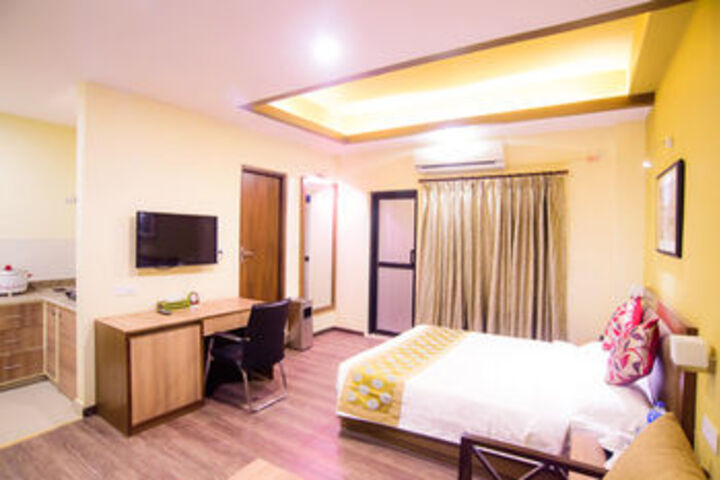 Room 7 of 19