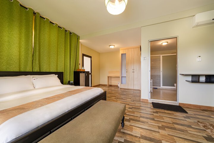 Room 15 of 69