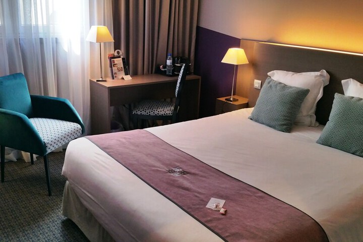 Room 14 of 44