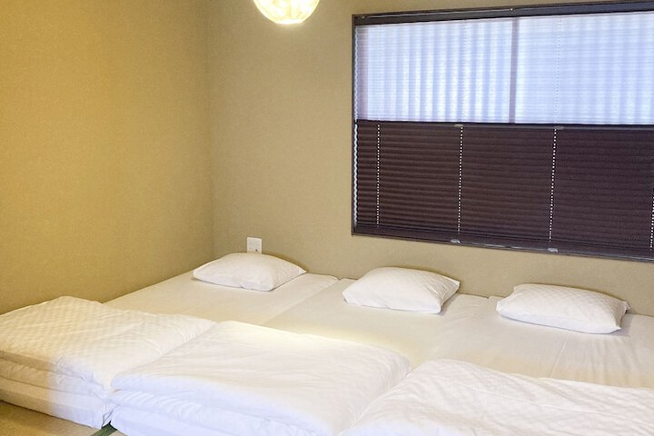 Room 22 of 51