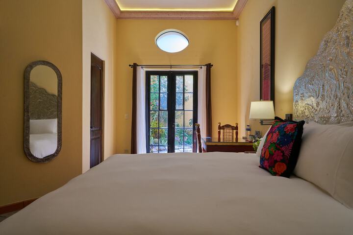 Room 22 of 91