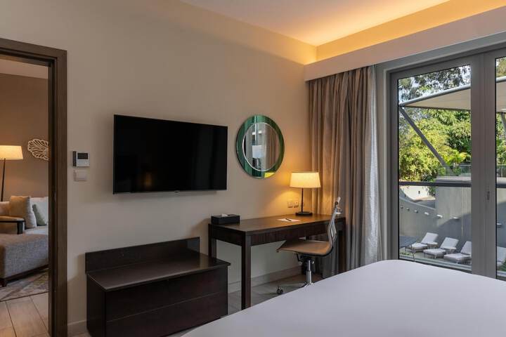 Room 21 of 139