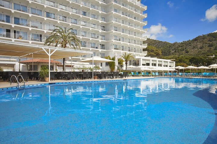 Pool Hotel