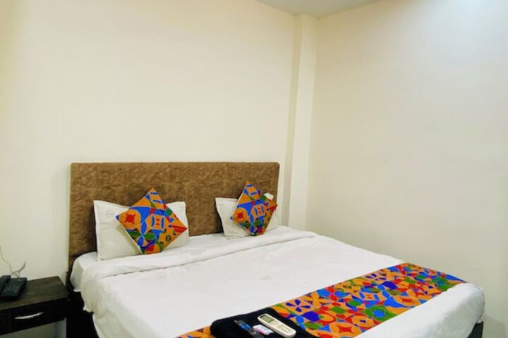 Room 9 of 44