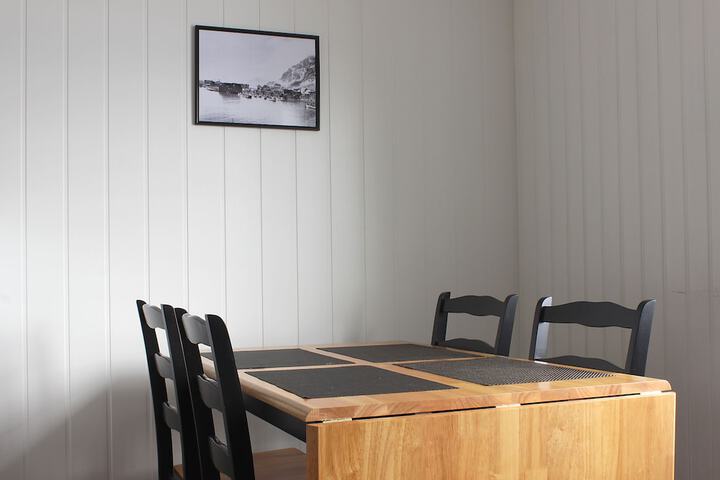 Room 10 of 49