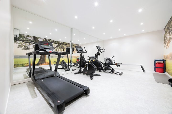 Health and Fitness 52 of 154