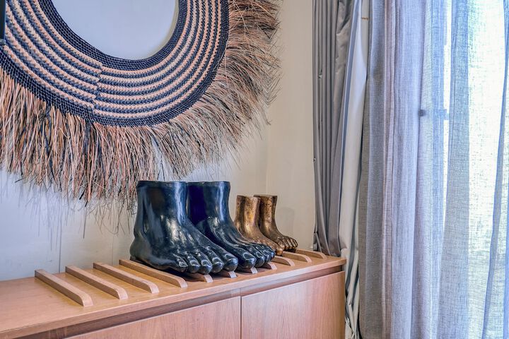 Room 46 of 270