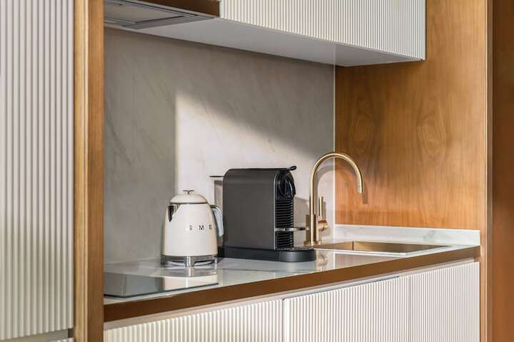 Private kitchenette